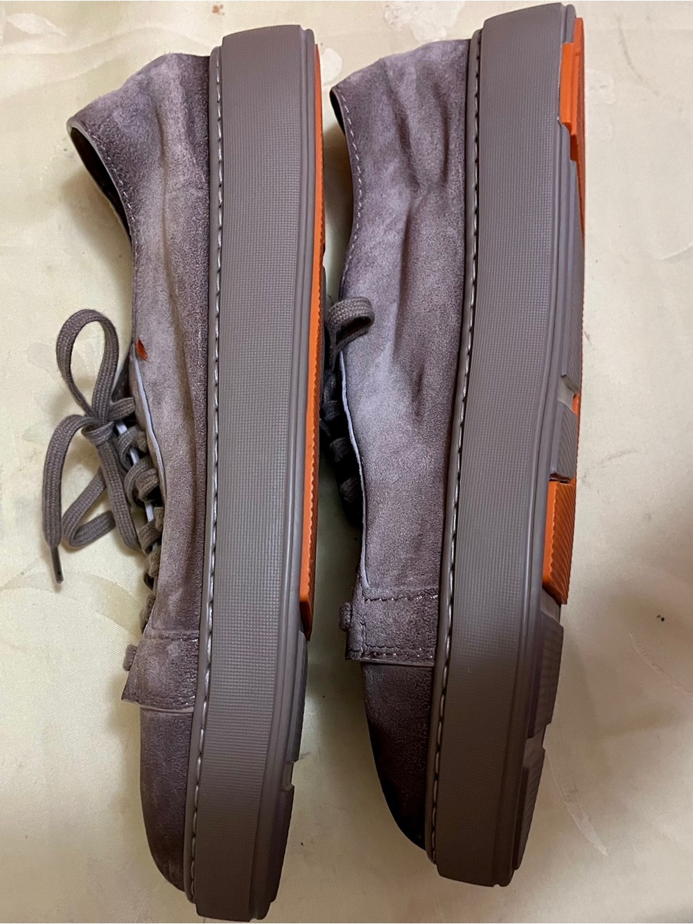 Women’s Santoni Taupe Gray Suede Lace-Up Sneakers Taupe Gray Gently used Size